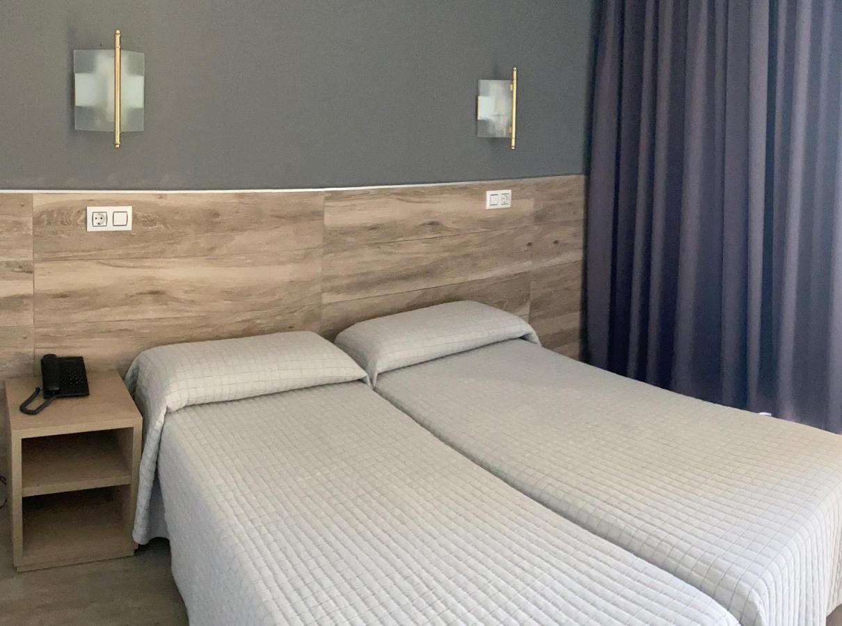 Hotel Reymar มัลกรัตเดมาร์ ภายนอก รูปภาพ