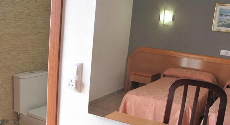 Hotel Reymar มัลกรัตเดมาร์ ภายนอก รูปภาพ